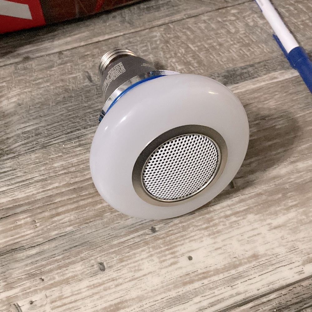 Light bulb with a built in speaker and is kinda loud
